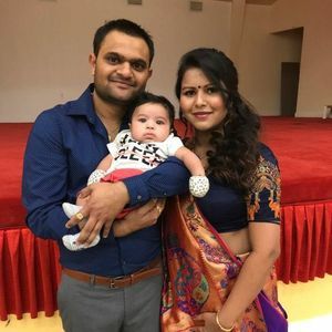 Meet your Posher, Om nik